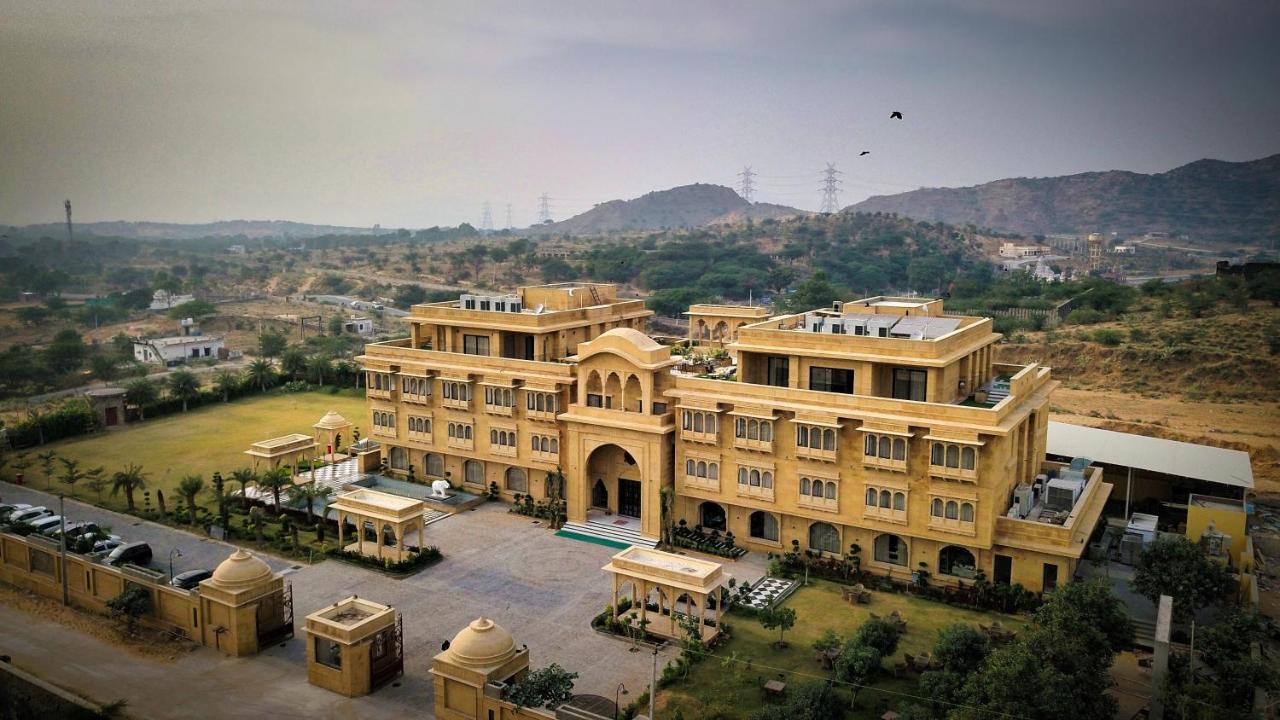 Sahdev Bagh Hotel พุชการ์ ภายนอก รูปภาพ
