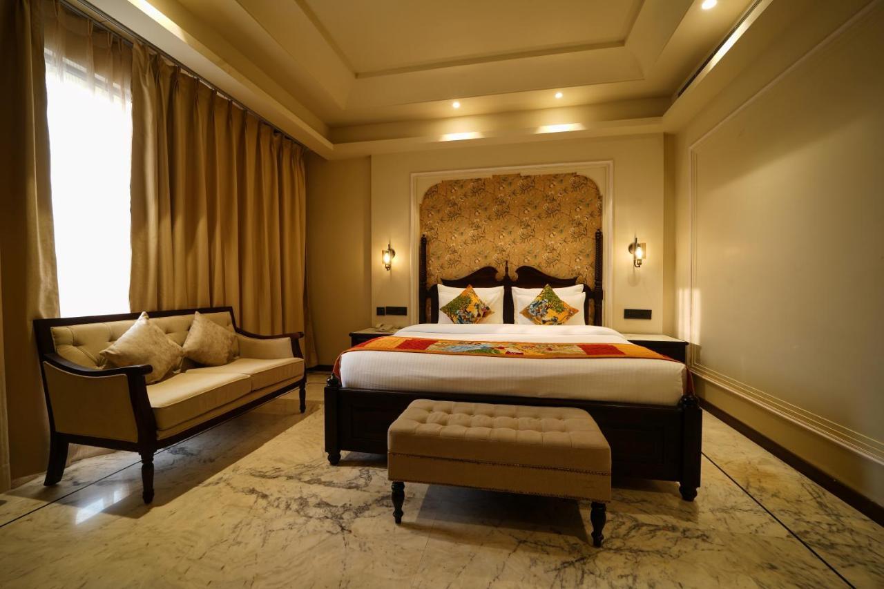 Sahdev Bagh Hotel พุชการ์ ภายนอก รูปภาพ
