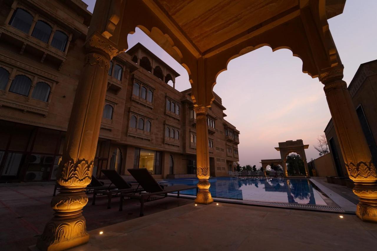 Sahdev Bagh Hotel พุชการ์ ภายนอก รูปภาพ
