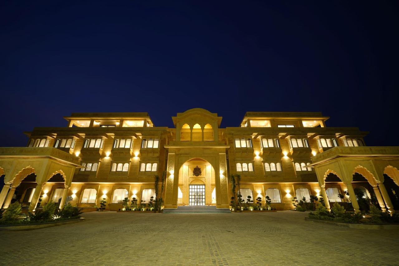 Sahdev Bagh Hotel พุชการ์ ภายนอก รูปภาพ