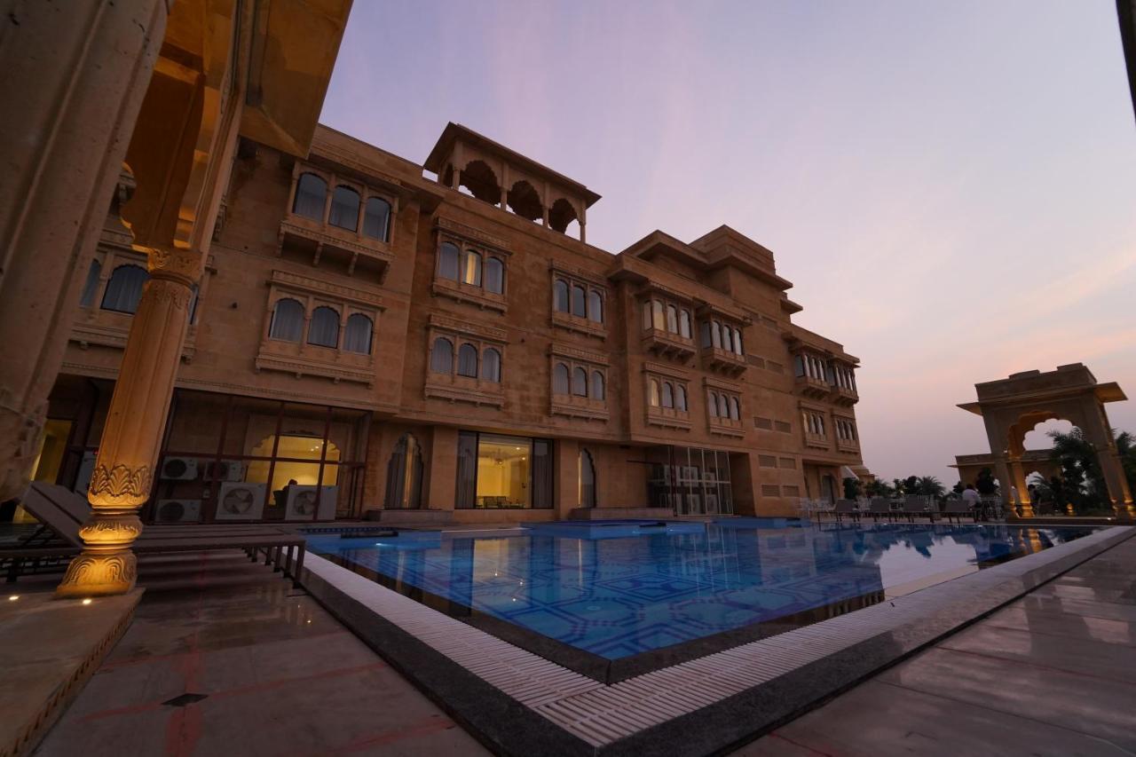 Sahdev Bagh Hotel พุชการ์ ภายนอก รูปภาพ