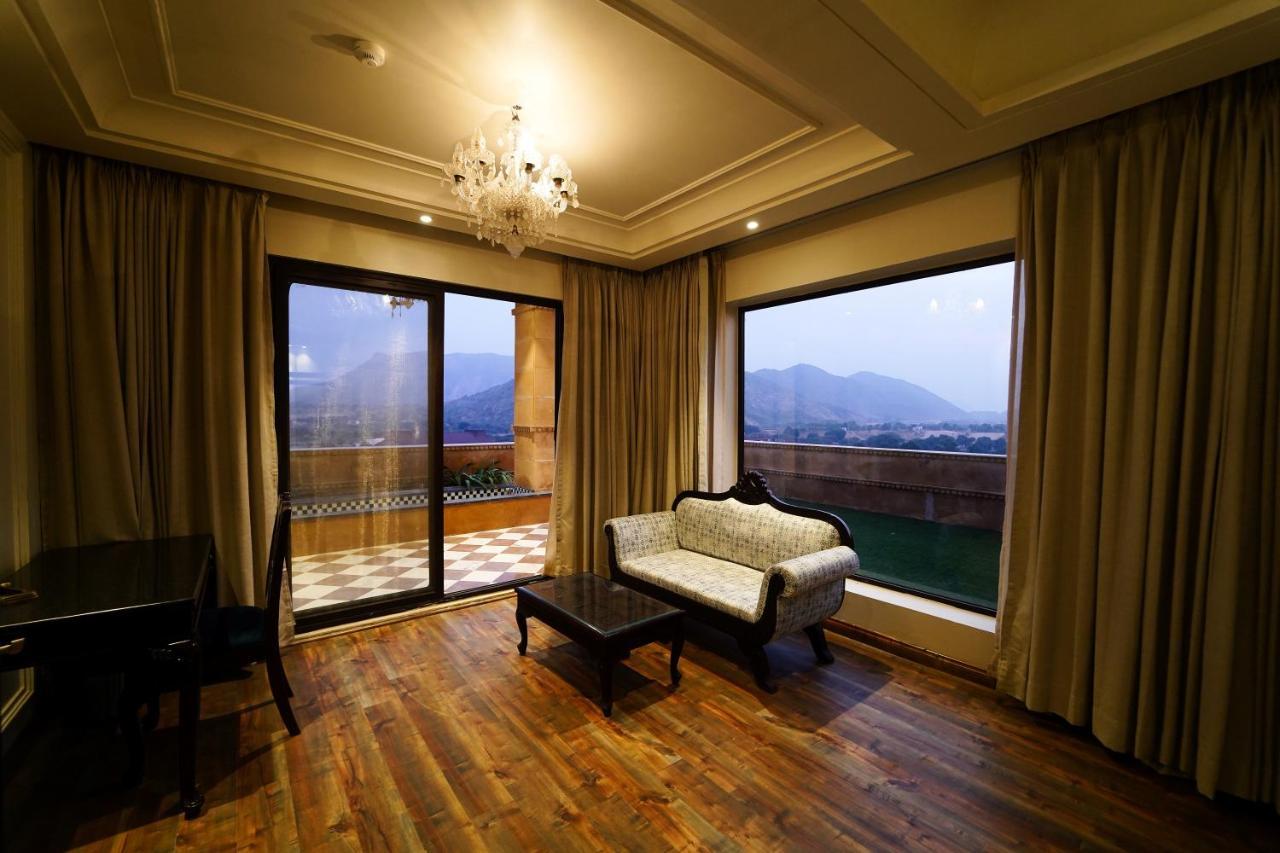 Sahdev Bagh Hotel พุชการ์ ภายนอก รูปภาพ